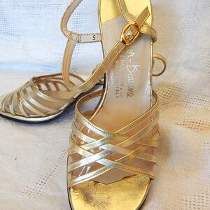 I. Magnin Vintage 1960's Gold Heels - Chunky Heel - Party/Wedding